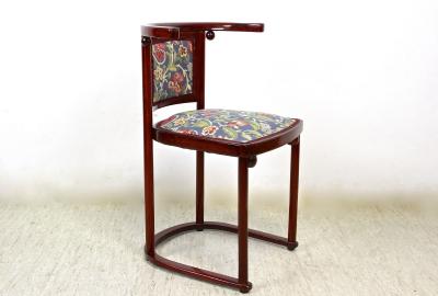 J J Kohn 20th Century Art Nouveau Fledermaus Bentwood Seating Set by Kohn AT ca 1907