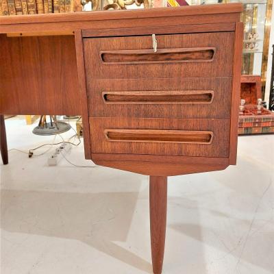  J Svenstrup J Svenstrup Teak Desk