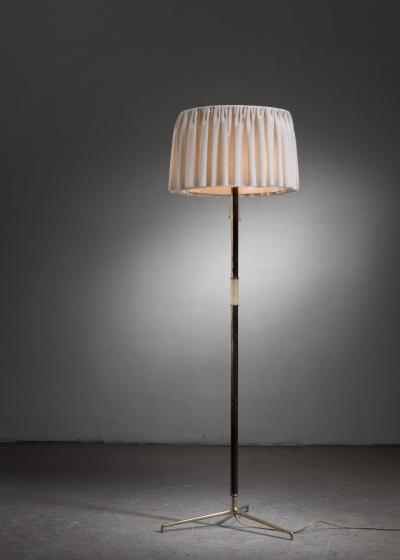  J T Kalmar Kalmar Lighting Kalmar Helios floor lamp