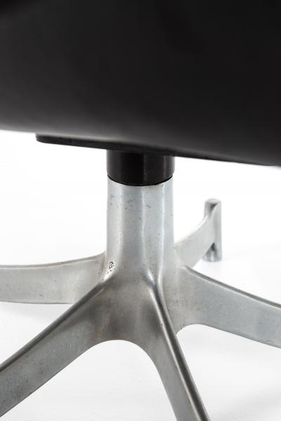  J rgen Lund Ole Larsen Easy Chair Produced by Bo Ex