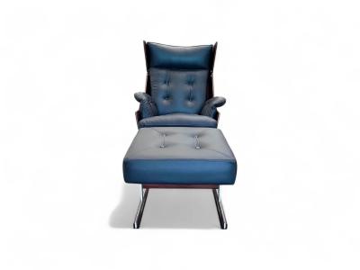  JD M veis e Decora es Armchair with Ottoman in Rosewood Leather Metal JD Moveis Lot 227 619