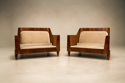 JD M veis e Decora es Pair of Brazilian Modern Armchairs in Rosewood Velvet JD M veis