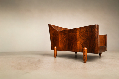  JD M veis e Decora es Pair of Brazilian Modern Armchairs in Rosewood Velvet JD M veis