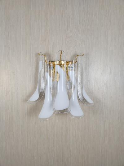  JL Light Style Murano glass wall sconce with white feathers glasses