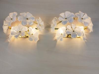  JL Light Style Pair of Murano glass wall sconces with white flowers