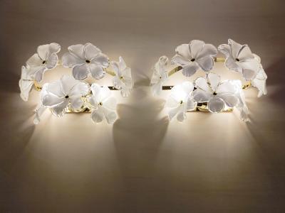  JL Light Style Pair of Murano glass wall sconces with white flowers