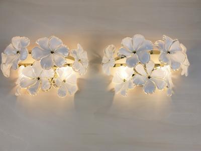  JL Light Style Pair of Murano glass wall sconces with white flowers