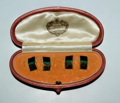  Janesich Janesich 18K Gold Jade Cuff Links in original Box