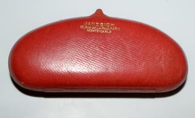  Janesich Janesich 18K Gold Jade Cuff Links in original Box