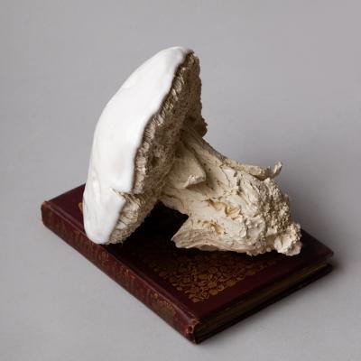  Jean Paul Gourdon SCULPTURE OF A C PE IN UNGLAZED AND GLAZED WHITE FA ENCE