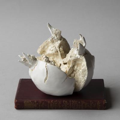  Jean Paul Gourdon SCULPTURE OF A LARGE POMEGRANATE SPLIT OPEN IN GLAZED AND UNGLAZED WHITE FA ENCE
