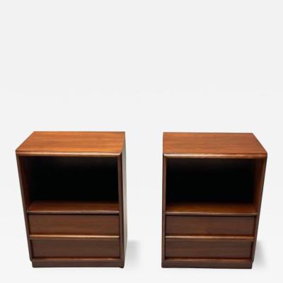  John Widdicomb Co Widdicomb Furniture Co T H Robsjohn Gibbings Mid Century Modern Nightstands Walnut USA 1960s