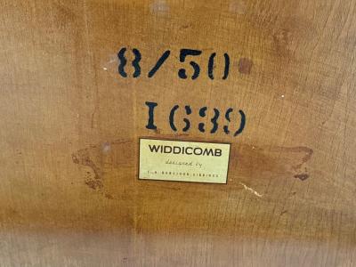  John Widdicomb Co Widdicomb Furniture Co T H Robsjohn Gibbings Widdicomb Mid Century Modern Nesting Tables USA 1950s