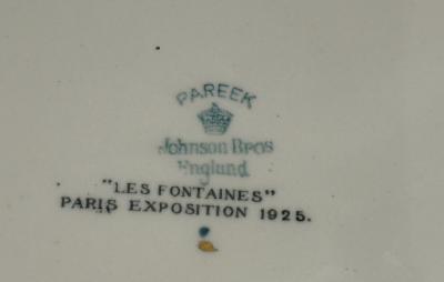  Johnson Bros Les Fontaines China Dinnerware Set from Paris Exposition des Arts D coratifs