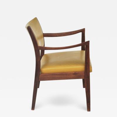  Johnson Furniture 1 Vintage Walnut Johnson Furniture Dining Chair