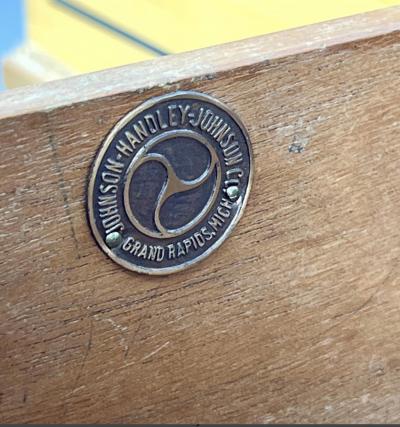  Johnson Furniture UNUSUAL INLAID MAHOGANY ART DECO VANITY WITH BAKELITE HANDLE