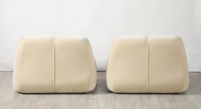  Jonathan De Pas Donato D Urbino Paolo Lomazzi De Pas D Urbino Lomazzi for BBB Bonacina Pair of Ciuingam Lounge Chairs 1967