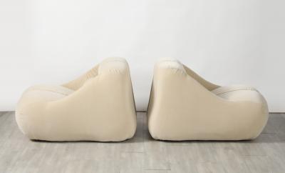  Jonathan De Pas Donato D Urbino Paolo Lomazzi De Pas D Urbino Lomazzi for BBB Bonacina Pair of Ciuingam Lounge Chairs 1967