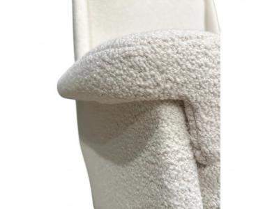  Jorge Jabour Club Chair in Hardwood Boucle Jorge Jabour 1960s Lot 233A