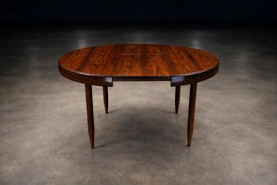  Jorge Jabour Extendable Rosewood Dining Table by Jorge Jabour Brazilian Modern Lot 688A