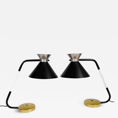  Jumo Pair of table lamps in brass and painted metal