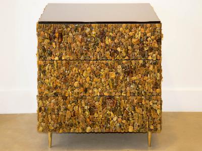 KAM TIN Amber chest by KAM TIN