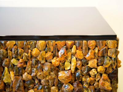 KAM TIN Amber chest by KAM TIN