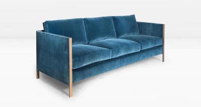  KGBL ARMSTRONG SOFA