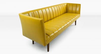  KGBL KGBL Famechon Sofa