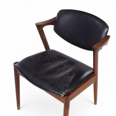  Kai Kristiasen Kai Kristiansen Model 42 Mid Century Danish Rosewood Dining Chairs Pair