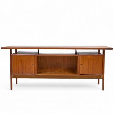  Kai Kristiasen Kai Kristiansen for Feldballes M belfabrik FM60 Mid Century Danish Teak Desk