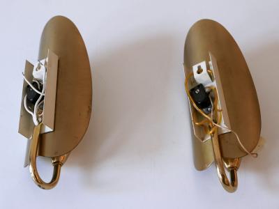  Kaiser Leuchten Set of Two Lovely Mid Century Modern Brass Sconces or Wall Lamps Germany 1950s