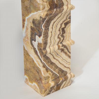  Kam Tin Onyx Sultano Table