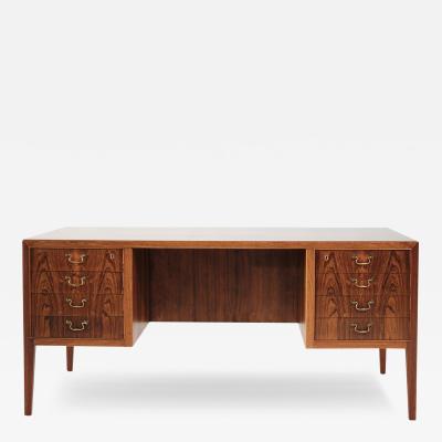  Kittinger Furniture Co Executive Rosewood Desk by Kittinger C 1950s