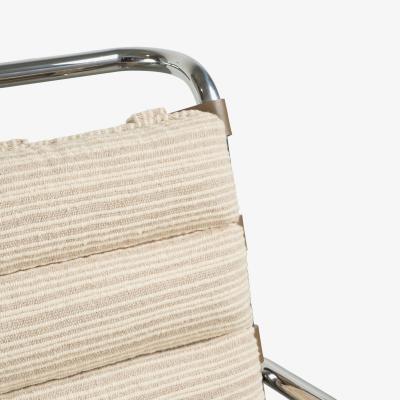  Knoll Custom Knoll MR Lounge Chairs in Ivory Wool by Mies van der Rohe for Knoll Pair