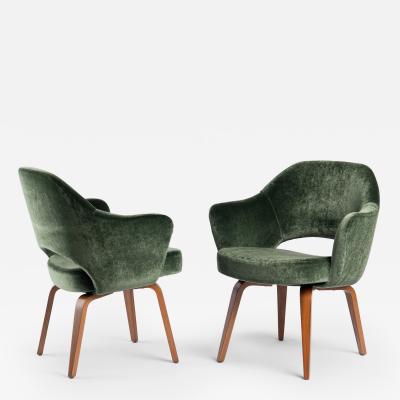  Knoll Early Knoll Saarinen Executive Arm Chairs in Rogers Goffigon Silk Mohair Pair