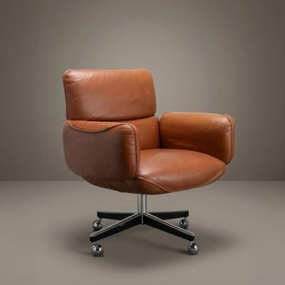  Knoll International Knoll Otto Zapf Executive Chair in Original Saddle Brown Leather