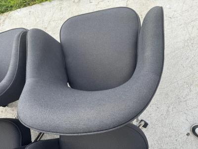  Knoll Knoll Saarinen Chairs