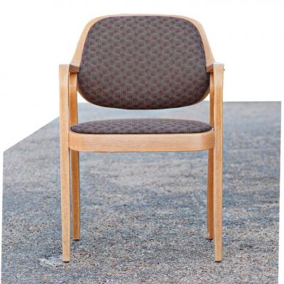 Knoll One Vintage Knoll Don Petitt Model 1105 Oak Armchair