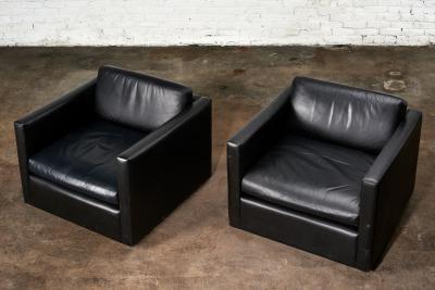  Knoll Pair Knoll Pfister Black Leather Lounge Chairs 1980