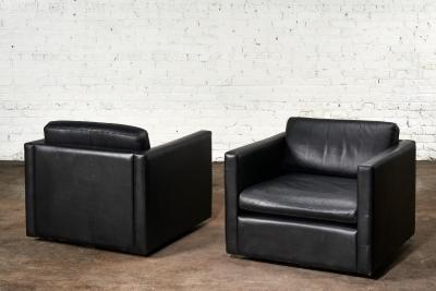  Knoll Pair Knoll Pfister Black Leather Lounge Chairs 1980
