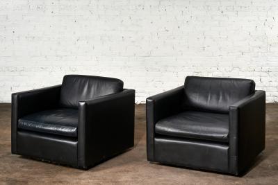  Knoll Pair Knoll Pfister Black Leather Lounge Chairs 1980