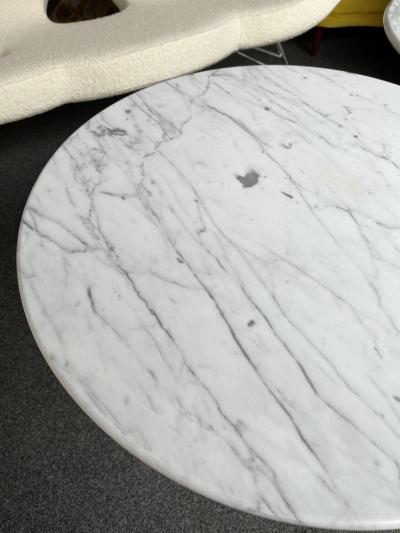  Knoll Pair of Brass and Marble Side Table Italy 1970s