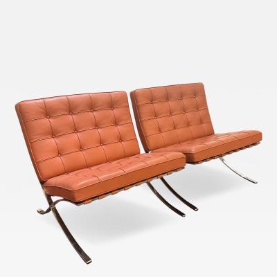  Knoll Pair of Genuine Knoll Barcelona Chairs
