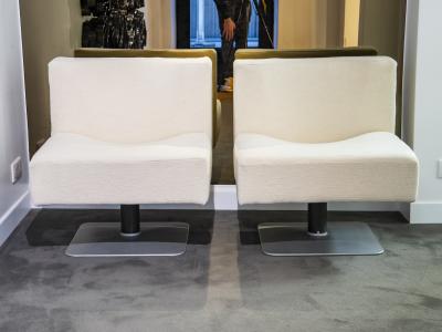  Knoll Pair of Knoll armchairs