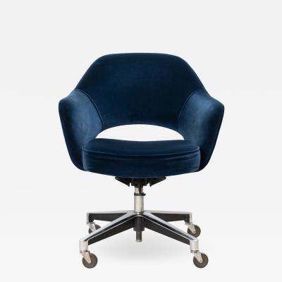  Knoll Saarinen Executive Arm Chair in Velvet Swivel Base by Eero Saarinen for Knoll