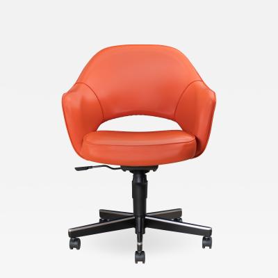  Knoll Saarinen Executive Arm Chair in Vinyl Swivel Base by Eero Saarinen for Knoll