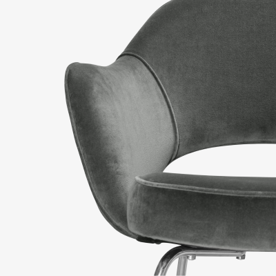 Knoll Saarinen Executive Arm Chairs in Graphite Velvet for Knoll Set of 6