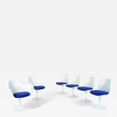  Knoll Tulip Chairs and Armchairs by Eero Saarinen Knoll Studio New Upholstery