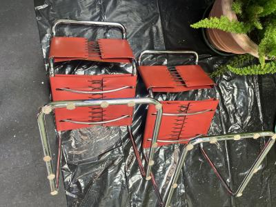  Knoll a pair of vintage red Spoleto chairs